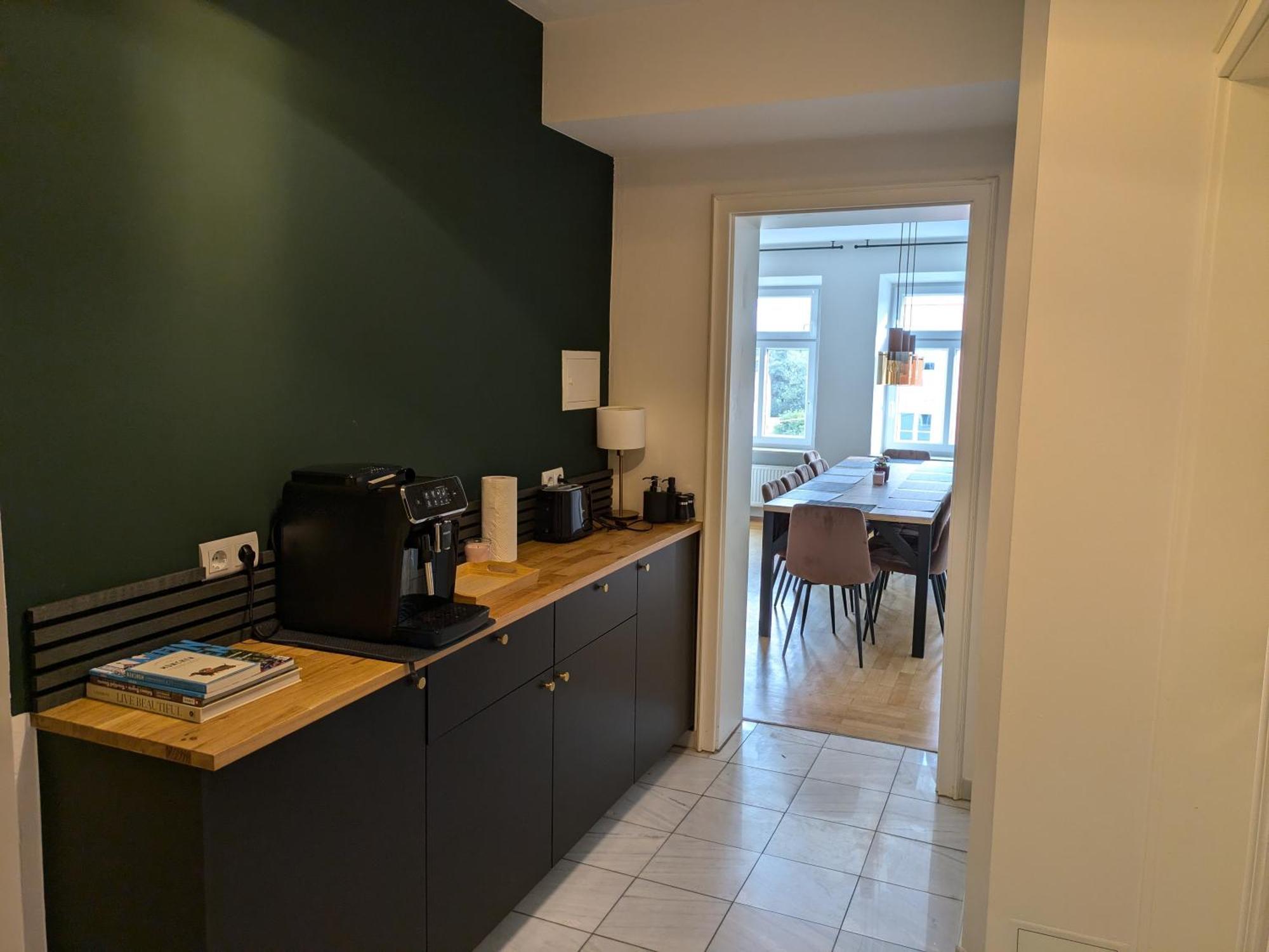 Appartement Large 110 Qm, 3 Bedrooms And Very 1-12 Guests